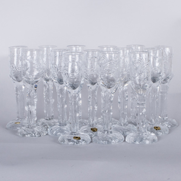 SNAPSGLAS, 14 st, glas, "Björkstubbe", Eugen Montelin, Reijmyre Glasbruk