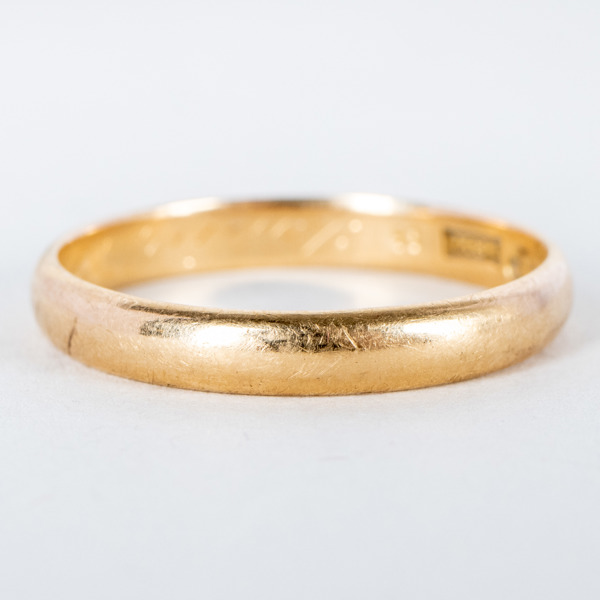 RING, 18k guld, vikt ca 4 g