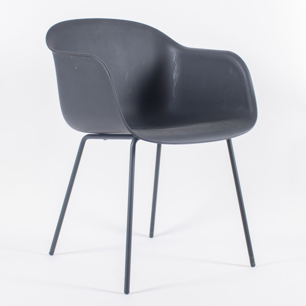 KARMSTOL, "Fiber chair - Tube base", Muuto_14453a_lg.jpeg