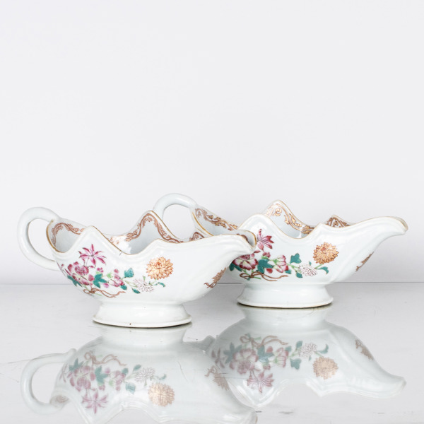 SÅSKANNOR, 1 par, porslin, Kina, Qianlong (1736-1795)