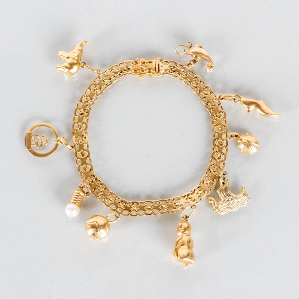 ARMBAND, 18k guld, vikt ca 19,6 g