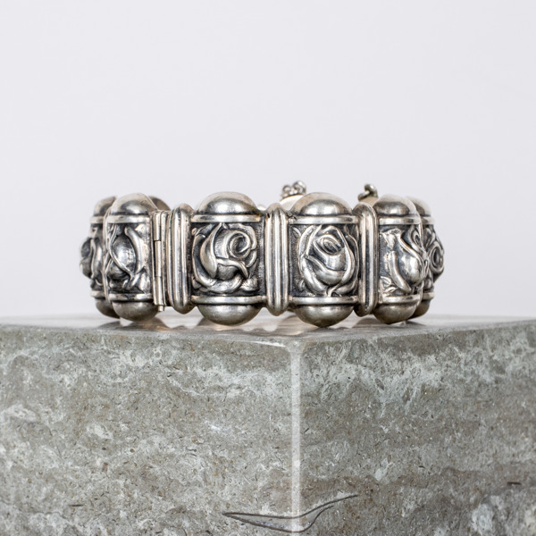 ARMBAND, silver, 1900-talets första hälft 