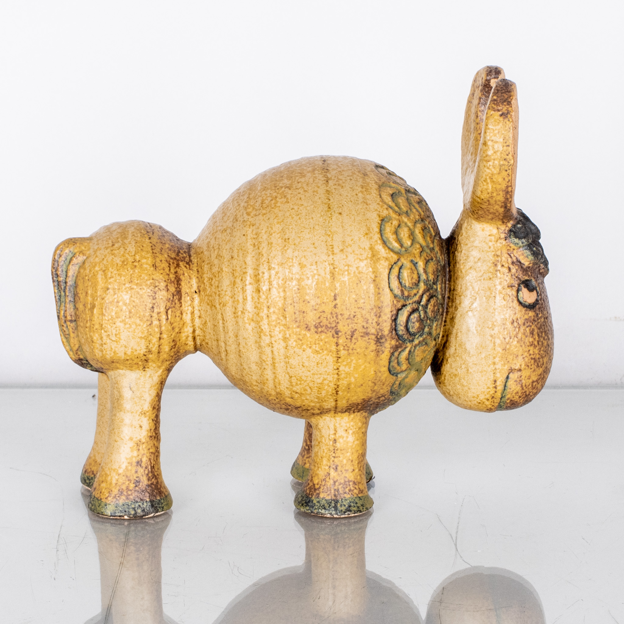 LISA LARSON, figur, 