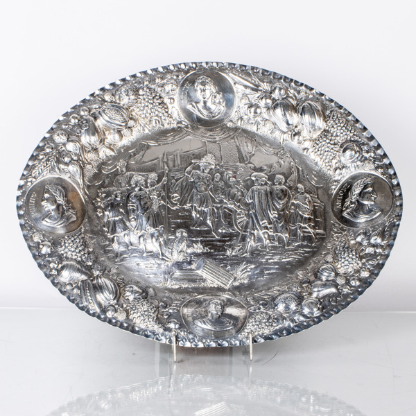 PRESENTERFAT, silver, 1800-/1900-tal, vikt ca 1 650 g_21870a_8dbc00b281f520f_lg.jpeg