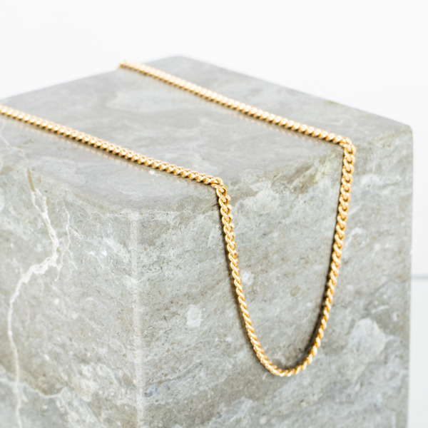 COLLIER, 18k guld, vikt ca 21,5 g