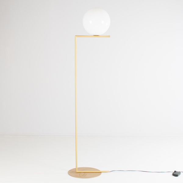 MICHAEL ANASTASSIADES, ''IC Lights F2'', golvlampa, Flos, Italien, samtida_2401a_8da27596bcba153_lg.jpeg