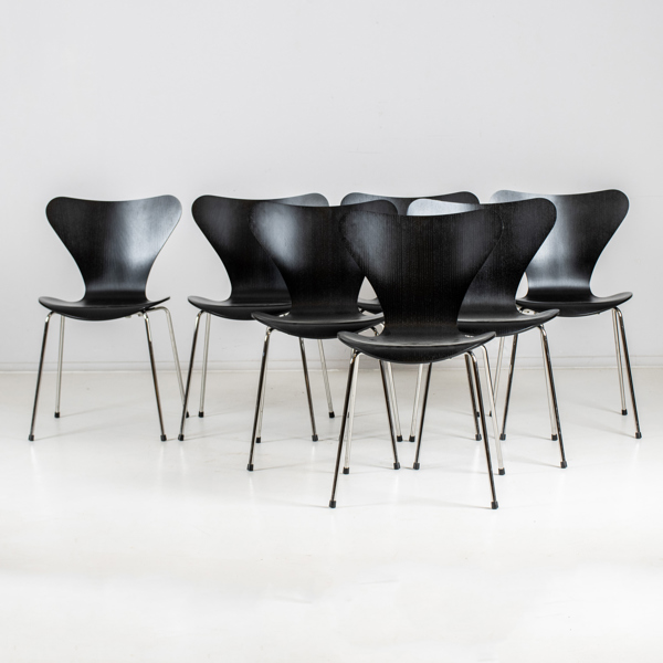 ARNE JACOBSEN, 7 st stolar, "Sjuan", för Fritz Hansen