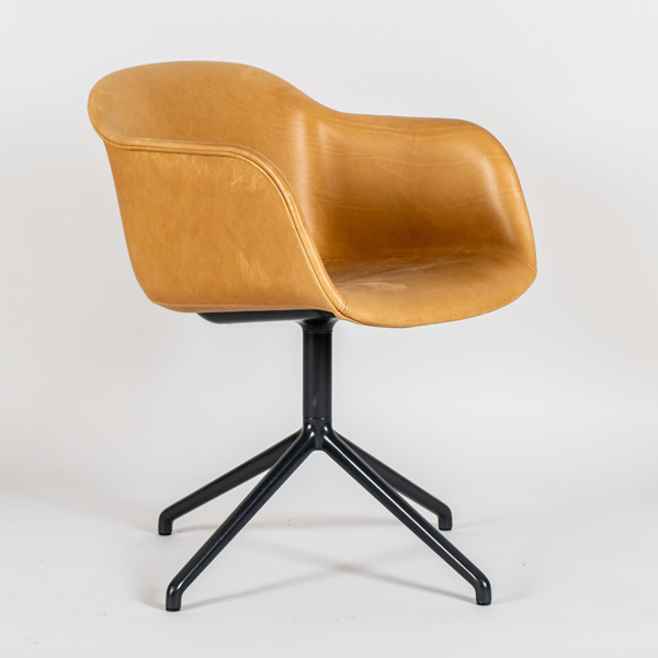  ISKOS BERLIN, karmstol/fåtölj, "Fiber Armchair", för Muuto, nutida