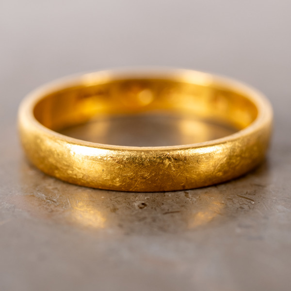 RING, 23k guld, vikt ca 4,5 g_34285a_8dc70ce77447226_lg.jpeg