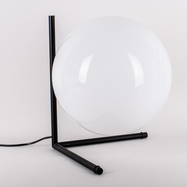 MICHAEL ANASTASSIADES, bordslampa, "IC Lights T2", Flos, Italien, nutida 