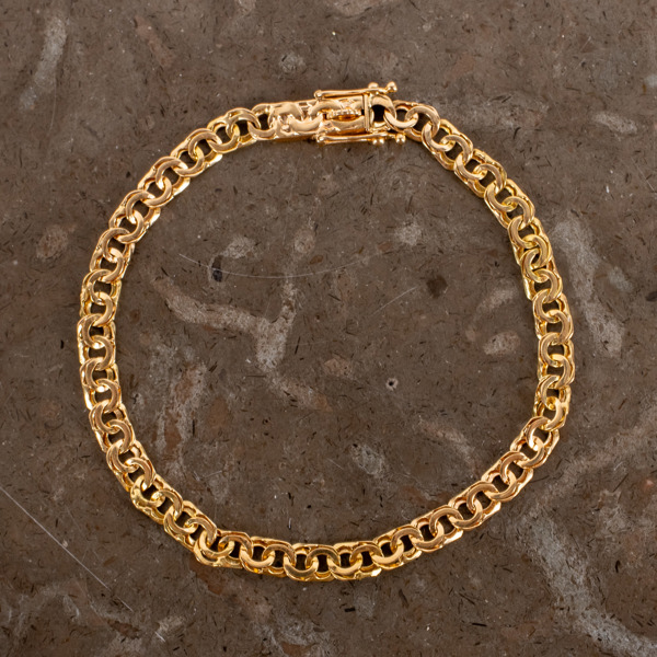 ARMBAND, 18k guld, bismarck, vikt ca 5,1 g