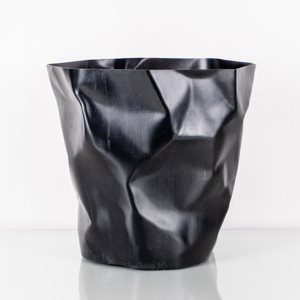 JOHN BRAUER, papperskorg, plast, "Bin Bin", Essey, Danmark, 2000-tal