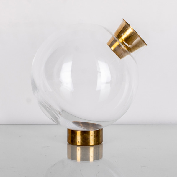 MICHAEL ANASTASSIADES, vas, glas och mässing, "Flask", Firma Svenskt Tenn