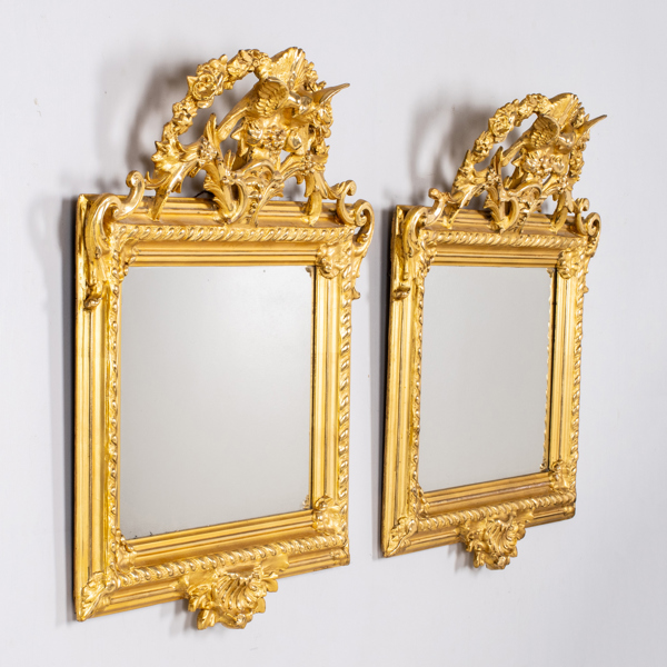 SPEGLAR, 1 par, förgyllda och bronserade, 1800-tal