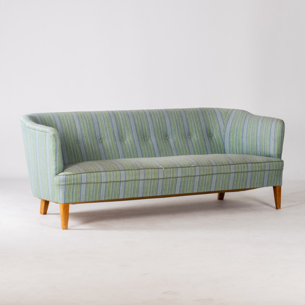 AVHÄMTAD 11/3 SOFFA, Svensk hemslöjd, 1900-talets första hälft