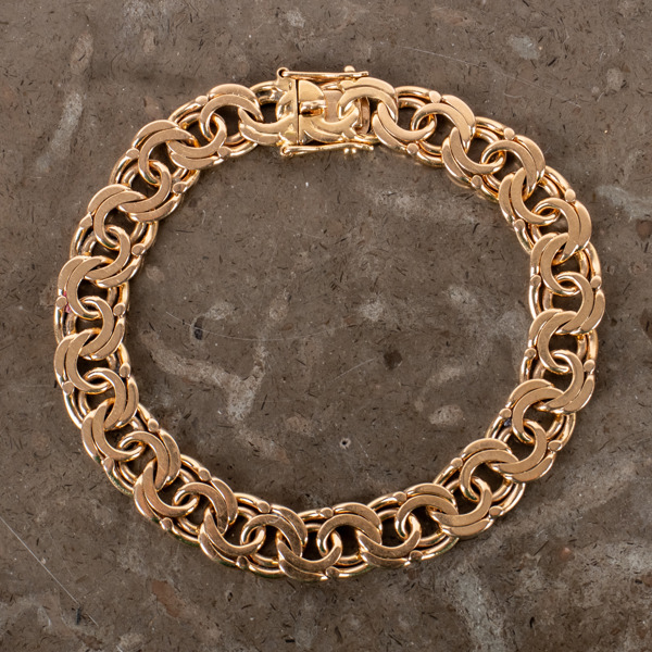 ARMBAND, 18k guld, vikt ca 31,7 g