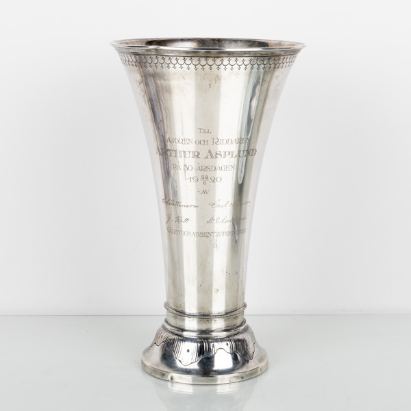 VAS, silver, K Andersson, Stockholm 1920, höjd 36 cm, vikt ca 960 g