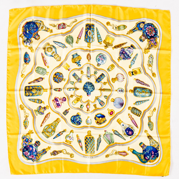 HERMÈS, scarf, siden, "Qu'importe le flacon....Pourvu qu'on ait l'ivresse", design Catherine Baschet 1988
