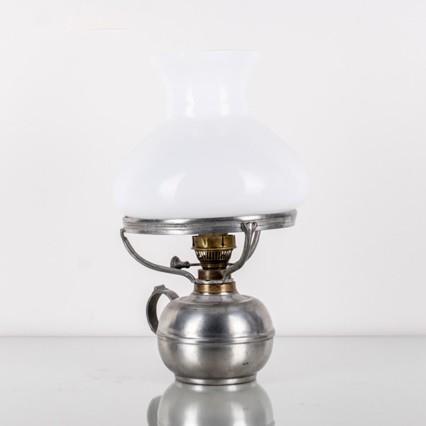 BORDSFOTOGENLAMPA, tenn, 1900-tal