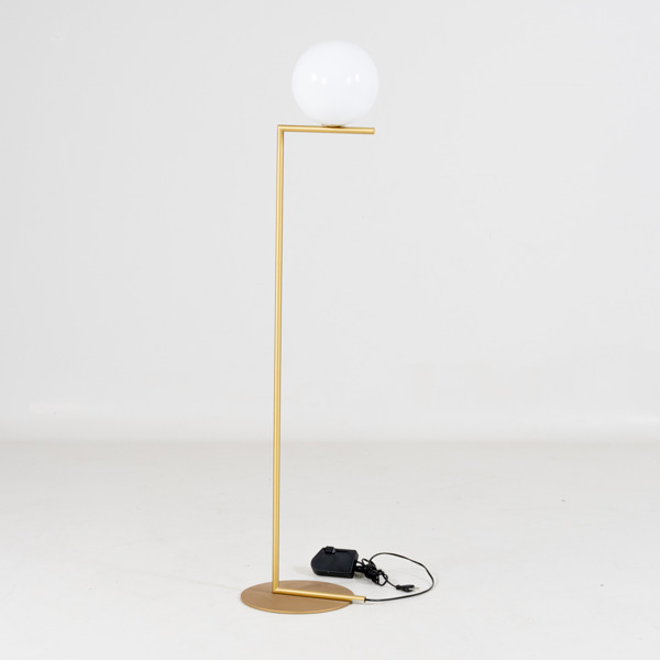 MICHAEL ANASTASSIADES, golvlampa, "IC Lights F1", FLOS, Italien