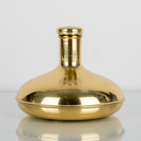 KAPTENSKARAFF, mässing och glas, Sunwind productions, 1900-talets andra hälft