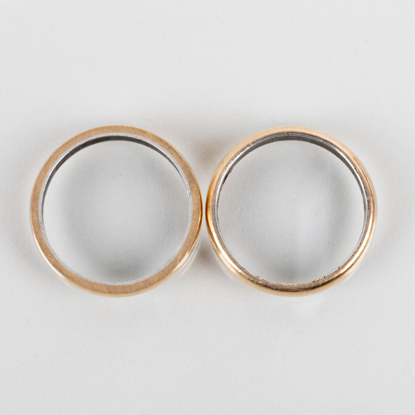 RINGAR, 2 st, 18k guld, tot vikt ca 8,4 g