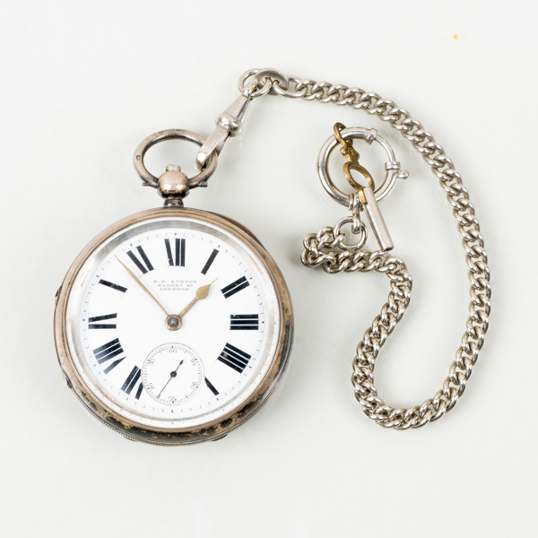 FICKUR, silver, W.H. Ashton, 1900-talets första hälft