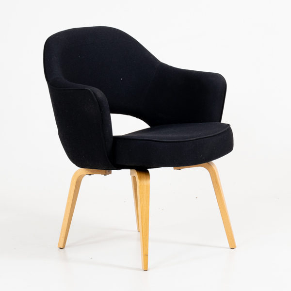 EERO SAARINEN, karmstol, "Executive chair", Knoll, 2000-tal