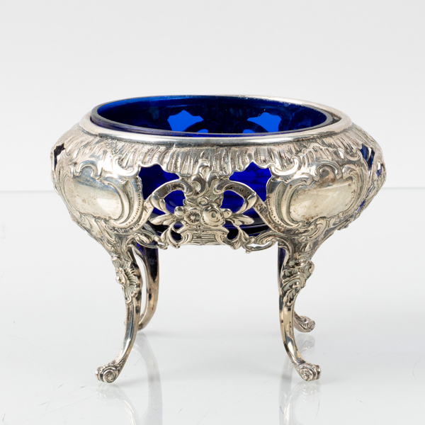 SKÅL PÅ FOT, silver, sannolikt 1900-tal, vikt ca 120 g