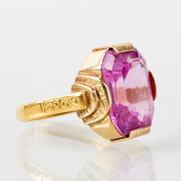 RING, 23k guld, vikt ca 5,7 g