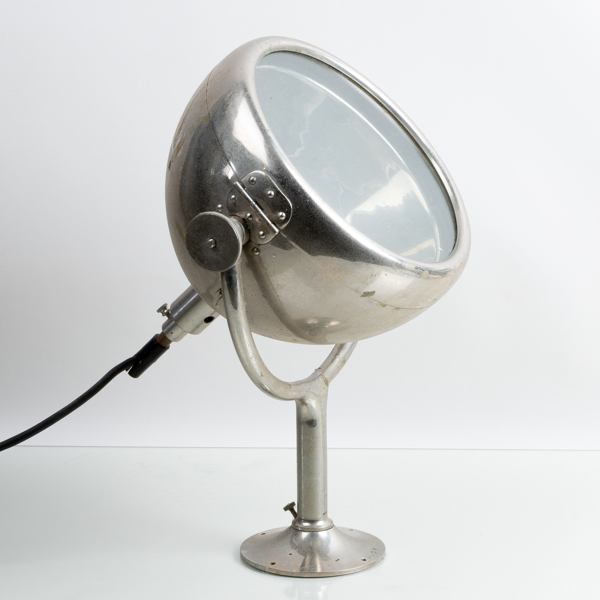 INDUSTRILAMPA, kromad metall, 1930-/40-tal