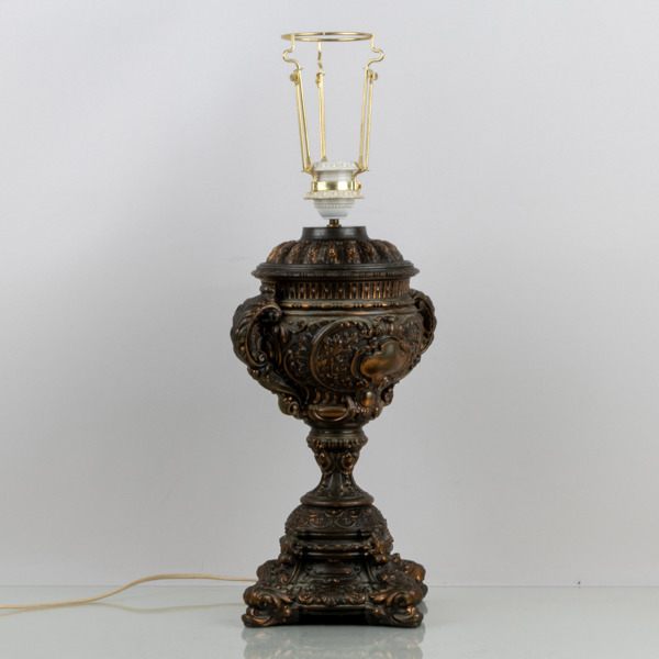 BORDSLAMPA, gjutjärn, 1900-talets början