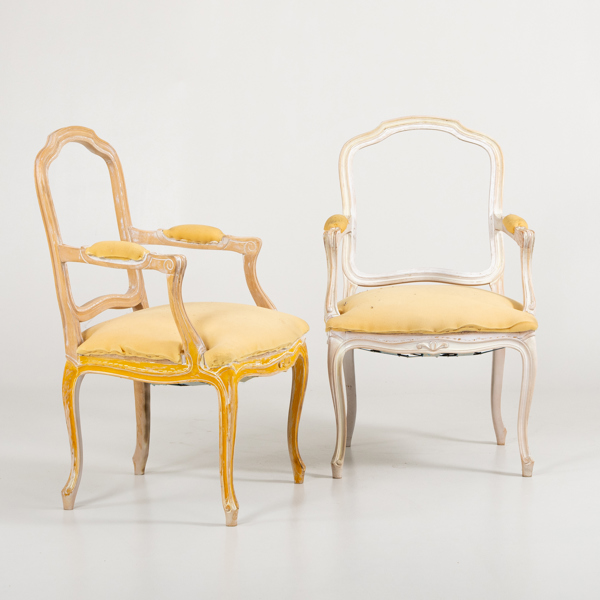 KARMSTOLAR, 1 par, rokokostil, 1900-tal