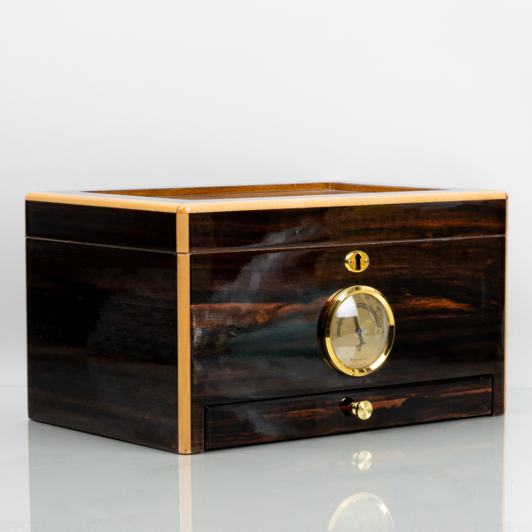 HUMIDOR, 1900-/2000-tal