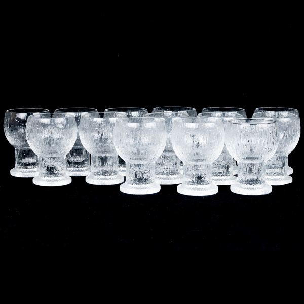 TIMO SARPANEVA, 14 st, vittvinglas, glas, "Kekkerit", Iittala