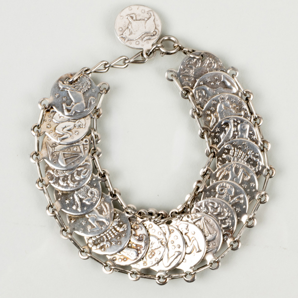 ARMBAND, vitmetall, 1900-talets andra hälft