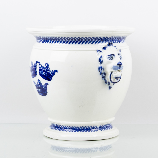 YTTERFODER, flintgods, Gustafsberg, 1900-talets första hälft, större modell