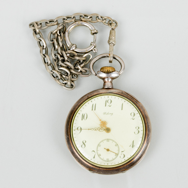 FICKUR, Viking, silver, 1900-talets första hälft