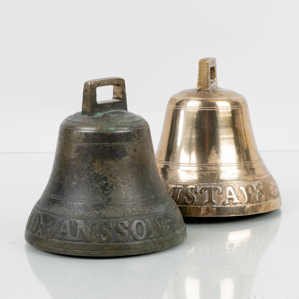 BJÄLLROR, 2 st, mässing, Gustafs And: Jansson, 1900-tal