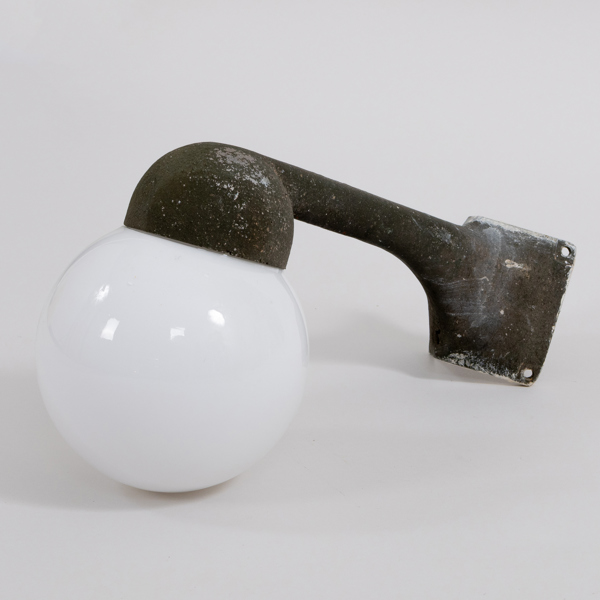 FASADLYKTA, gjutjärn och och glas, 1900-talets mitt