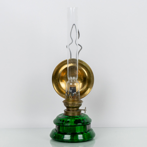 VÄGGFOTOGENLAMPA, glas och mässing, 1800-tal