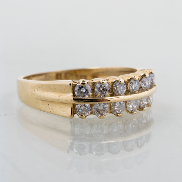 RING, 14k guld, med briljantslipade diamanter, tot vikt ca 2,8 g 