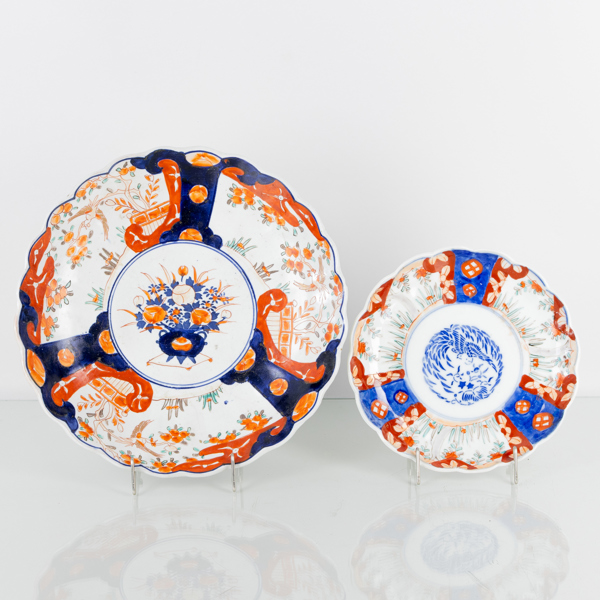 SKÅLFAT, 2 st, porslin, Imari, Japan, sannolikt sent 1800-tal