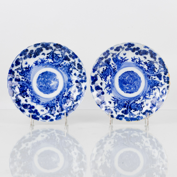 TALLRIKAR, 1 par, porslin, Kina, sannolikt 1800-tal