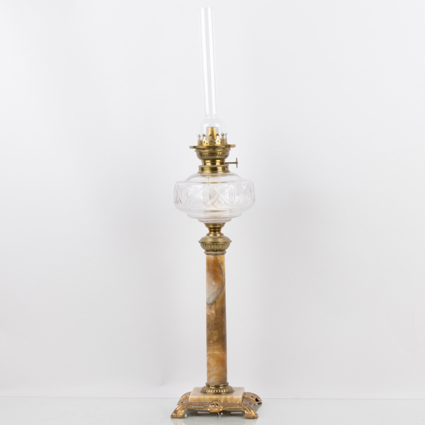 BORDSFOTOGENLAMPA, mässing och marmor, sent 1800-/tidigt 1900-tal