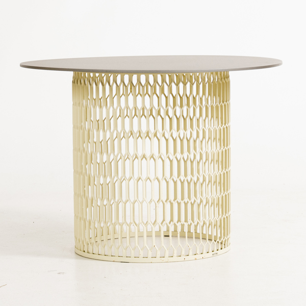 PATRICIA URQUIOLA, sidobord, "Mesh", Kettal, 2000-tal