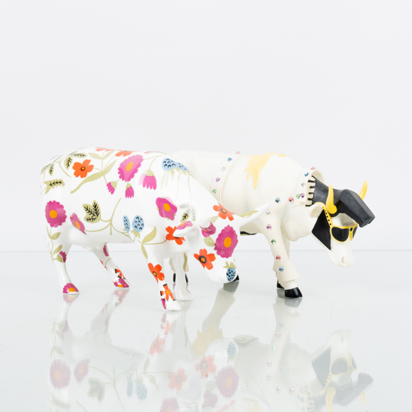 FIGURER, 2 st, keramik, "Cow parade", 2000-tal