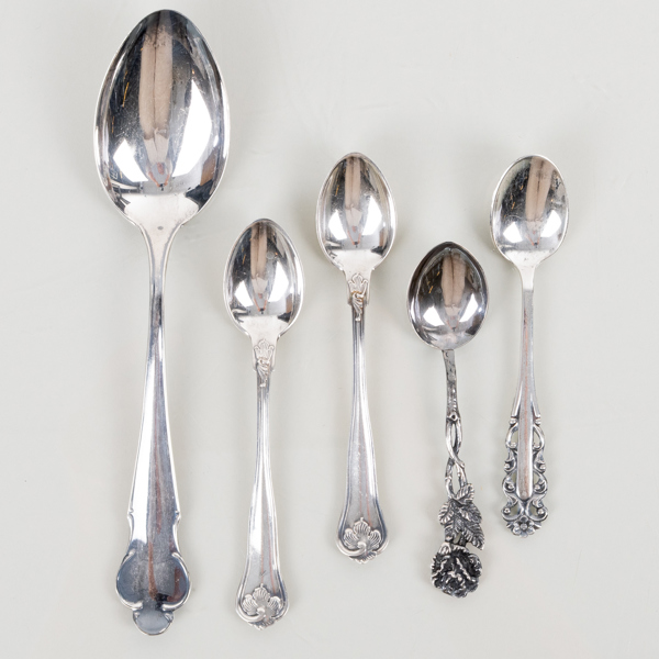 SKEDAR, 5 st, silver, 1900-tal, tot vikt ca 90 g