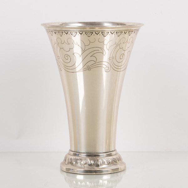 BÄGARE, silver, CG Hallberg, 1927, vikt ca 450 g