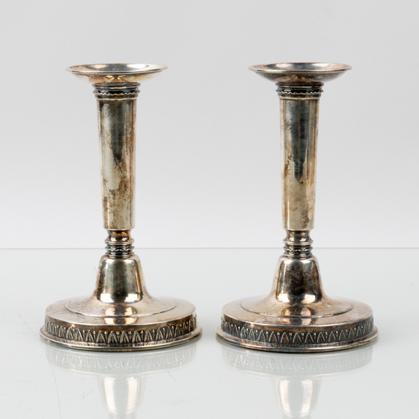 LJUSSTAKAR, 1 par, silver, svenska stämplar 1957, tot vikt ca 375 g